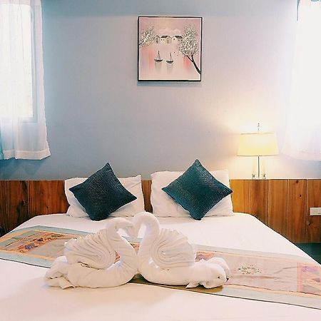 Borai Resort Bo Rai ภายนอก รูปภาพ