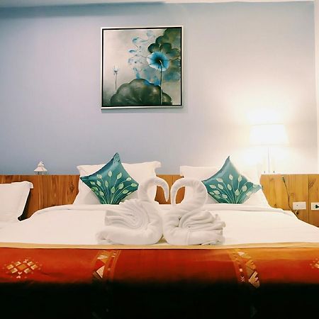 Borai Resort Bo Rai ภายนอก รูปภาพ