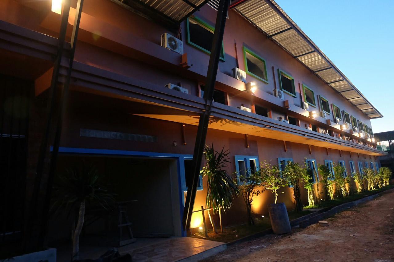 Borai Resort Bo Rai ภายนอก รูปภาพ